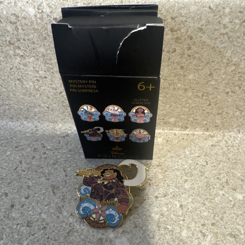 Loungefly Moana Waves Portrait Mystery Box Maui Disney Pin